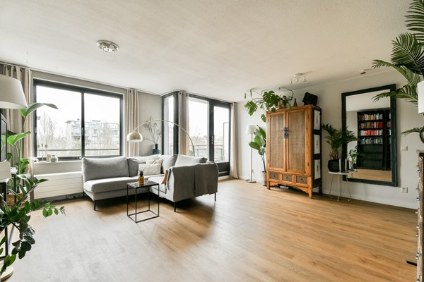 Kempenlaan 151, 1066RB Amsterdam